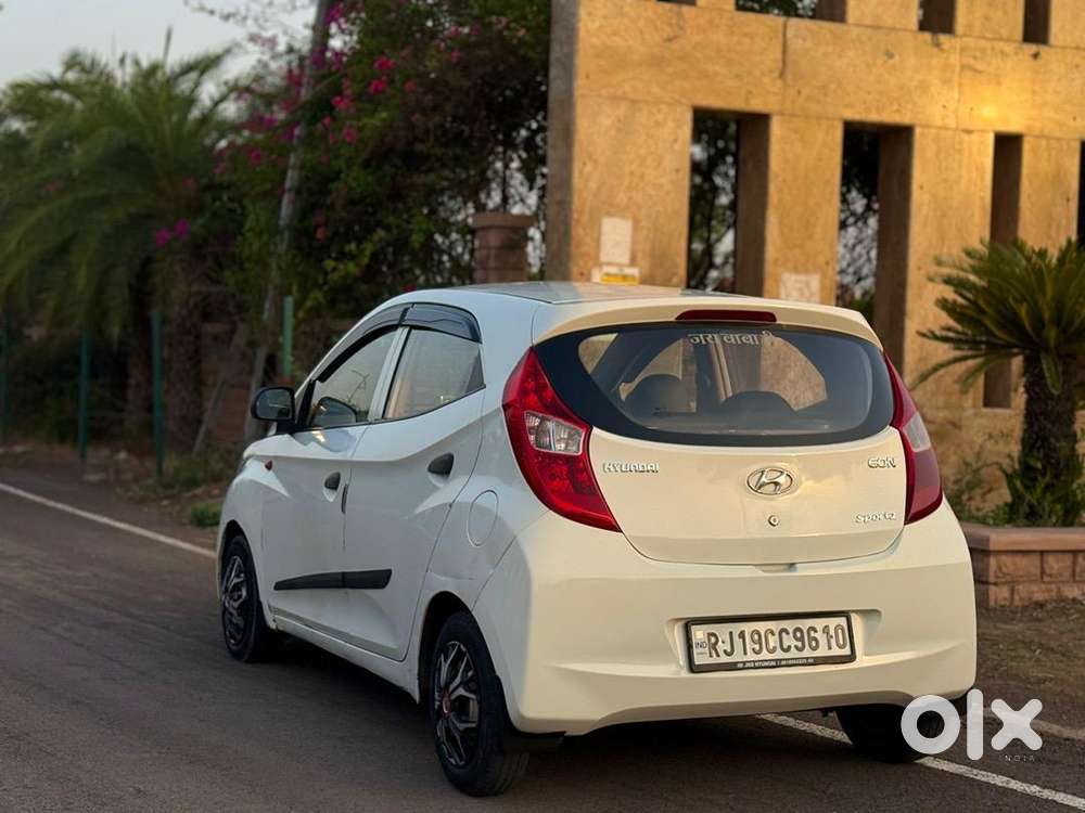 Hyundai Eon 2012 Cng & Hybrids Good Condition