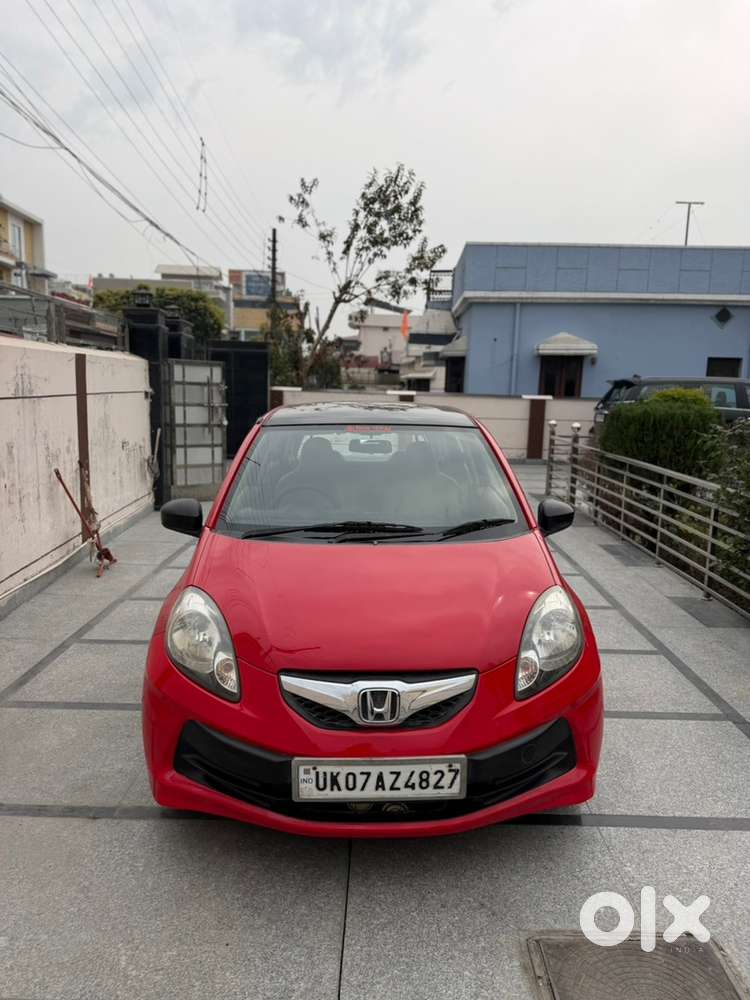 Honda Brio 2013 Petrol Well Maintained