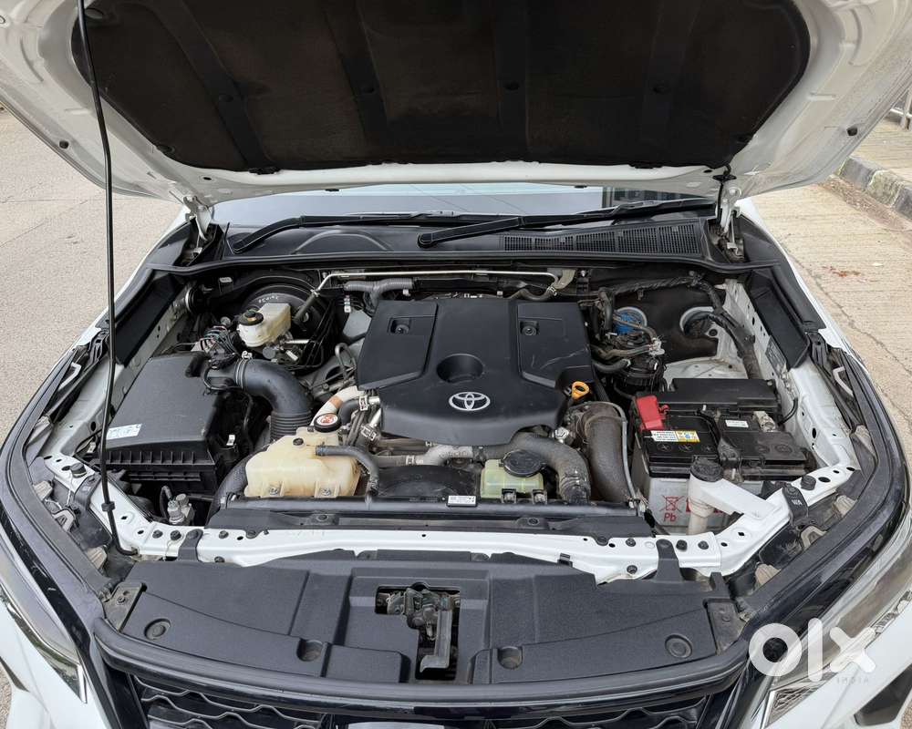 Toyota Fortuner Legender 4x2 At 2.8, 2024, Diesel