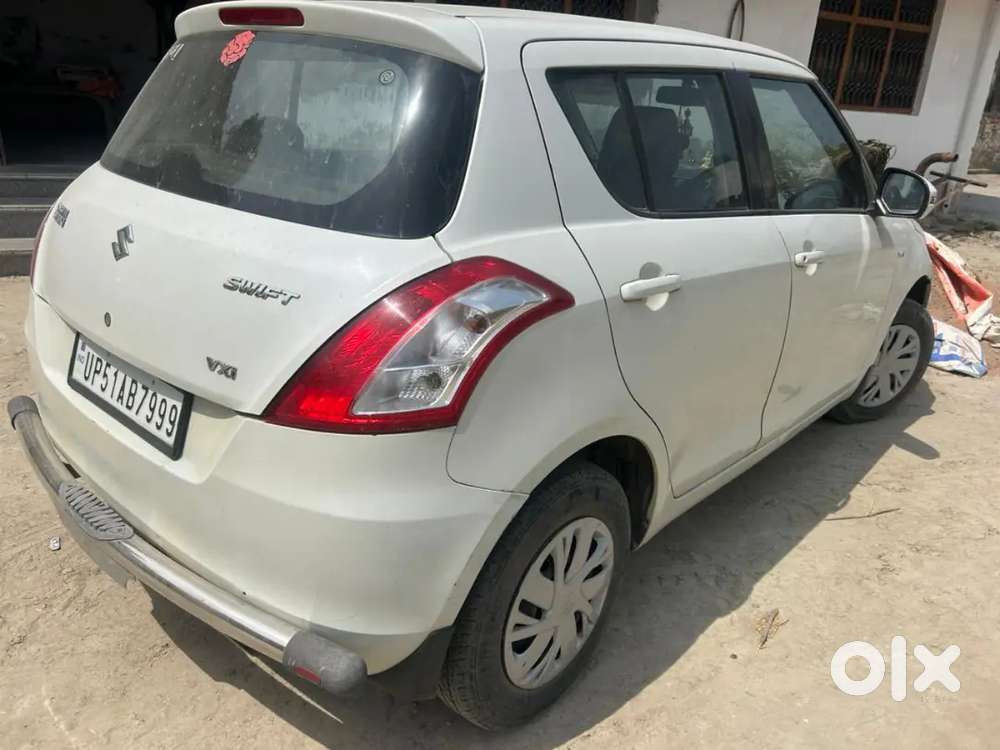 Maruti Suzuki Swift 2015 Petrol Well Maintained