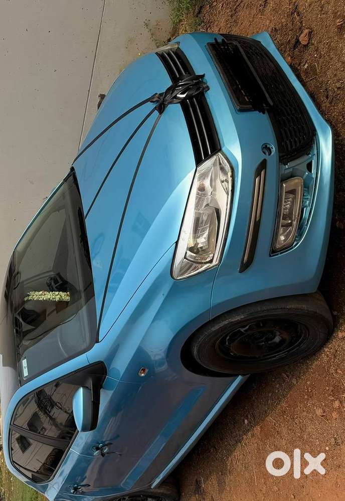 Volkswagen Polo 2011 Diesel 130000 Km Driven