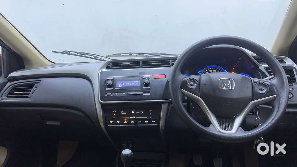 Honda City I-vtec Sv, 2015, Petrol
