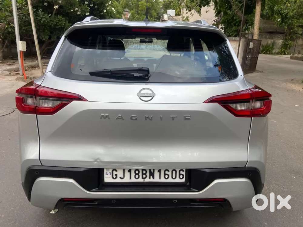 Nissan Magnite 1.0 Xv Premium, 2021, Petrol