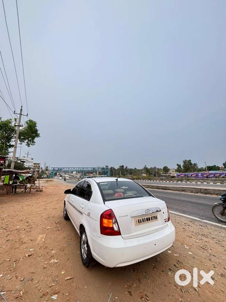 Hyundai Verna 2010 Diesel Well Maintained