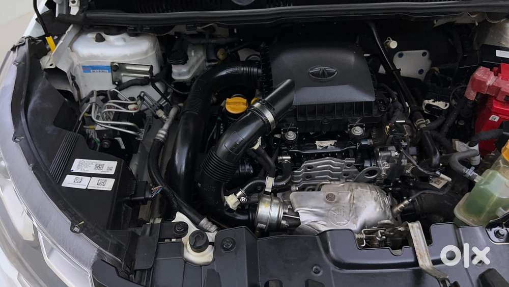 Tata Nexon 1.2 Revotron Xza Plus, 2022, Petrol