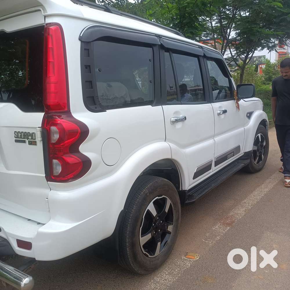 Mahindra Scorpio Classic 2.2 S 11 Mt 7 Str, 2024, Diesel