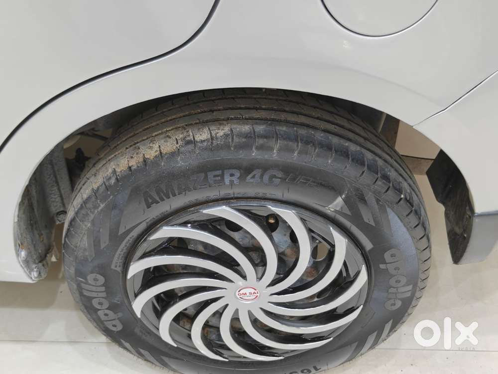 Maruti Suzuki Swift Dzire Vdi, 2015, Diesel