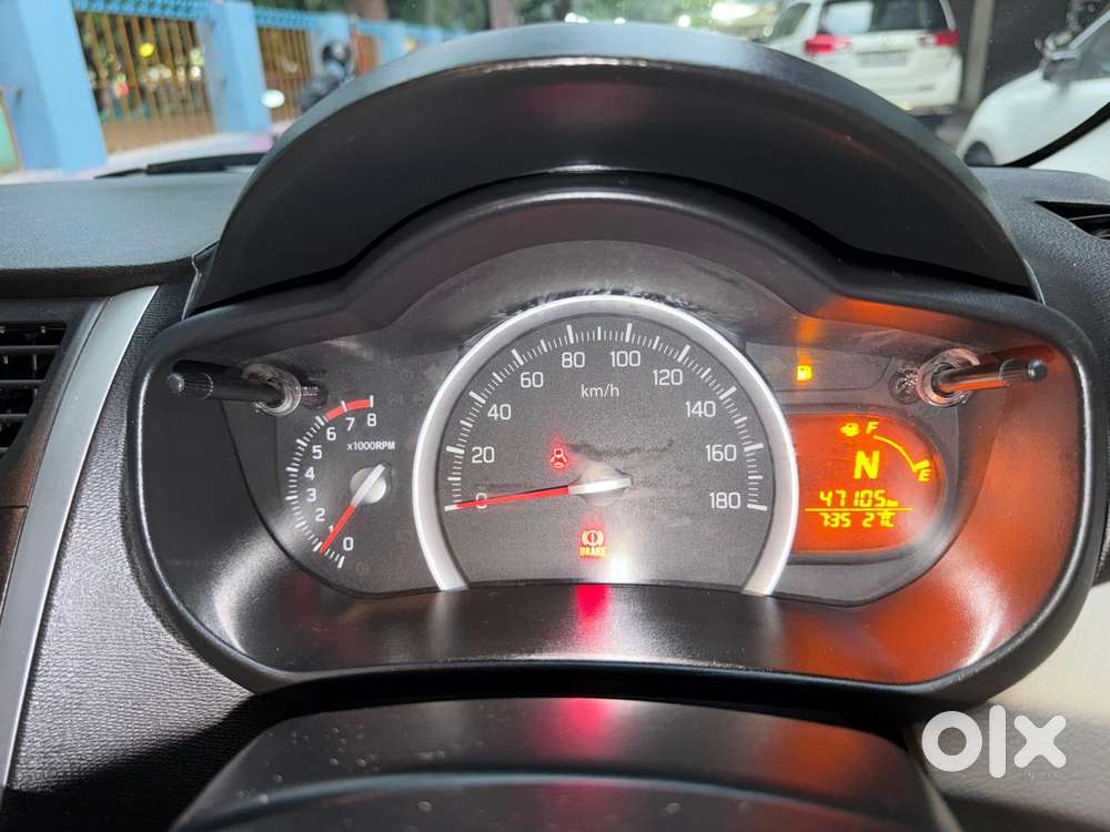 Maruti Suzuki Celerio 1.0 Vxi Amt, 2016, Petrol