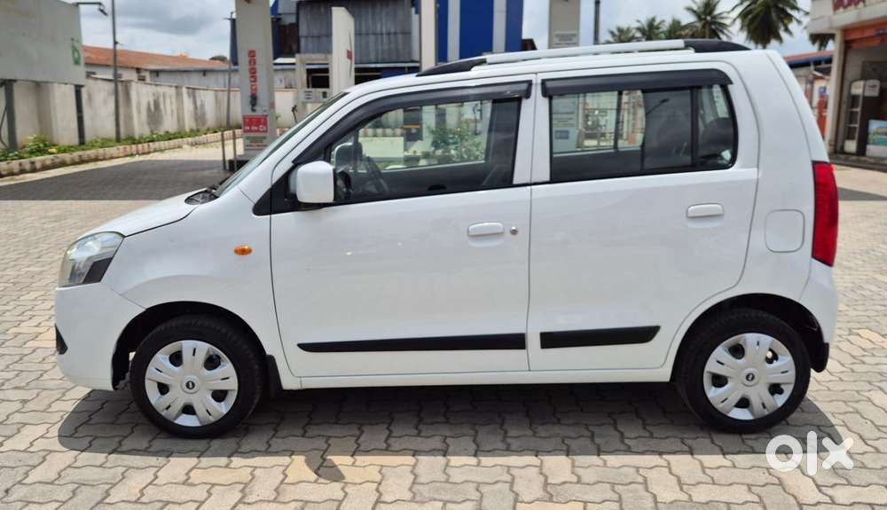 Maruti Suzuki Wagon R Vxi, 2012, Petrol