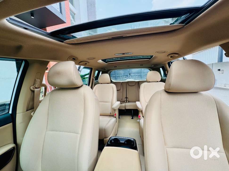 Kia Carnival Prestige, 2021, Diesel