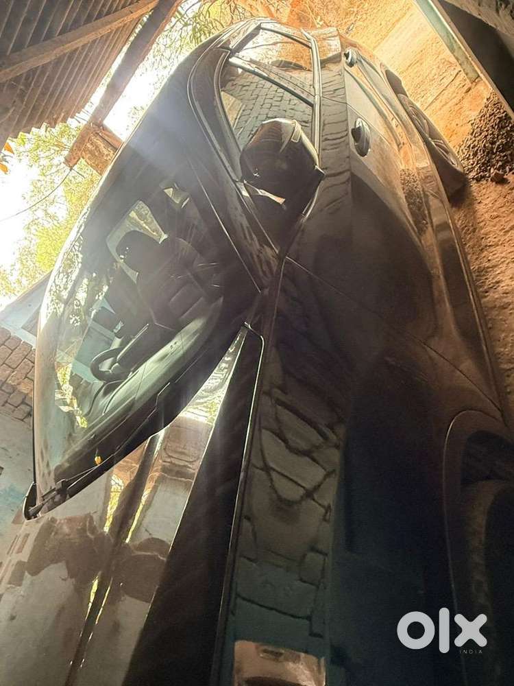 Gadi Puri Ok H Bus Front Glass Halka Crack H Baki Gadi Puri Ok H