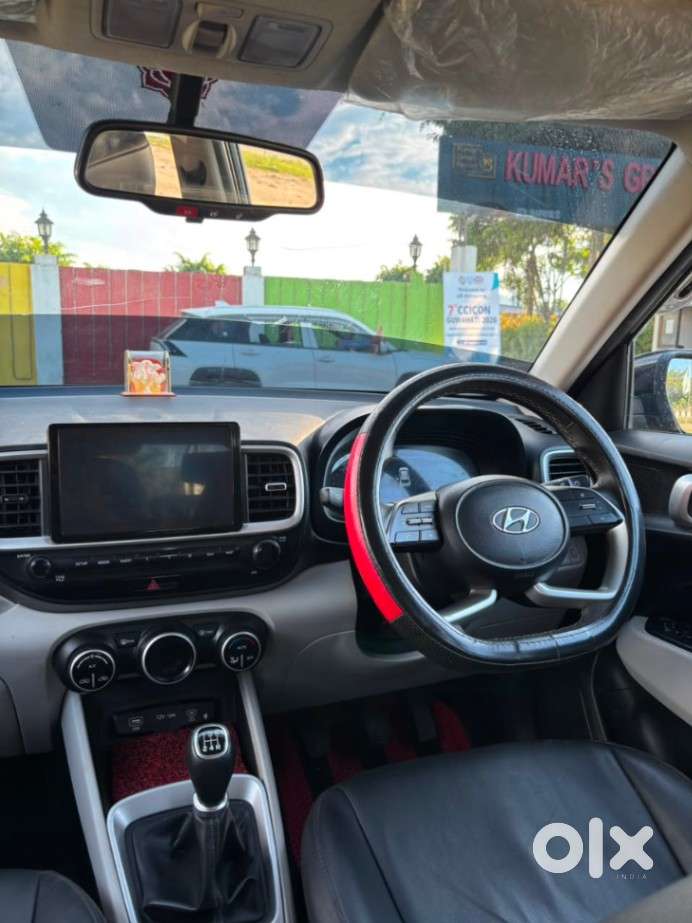 Hyundai Venue Sx, 2022, Petrol