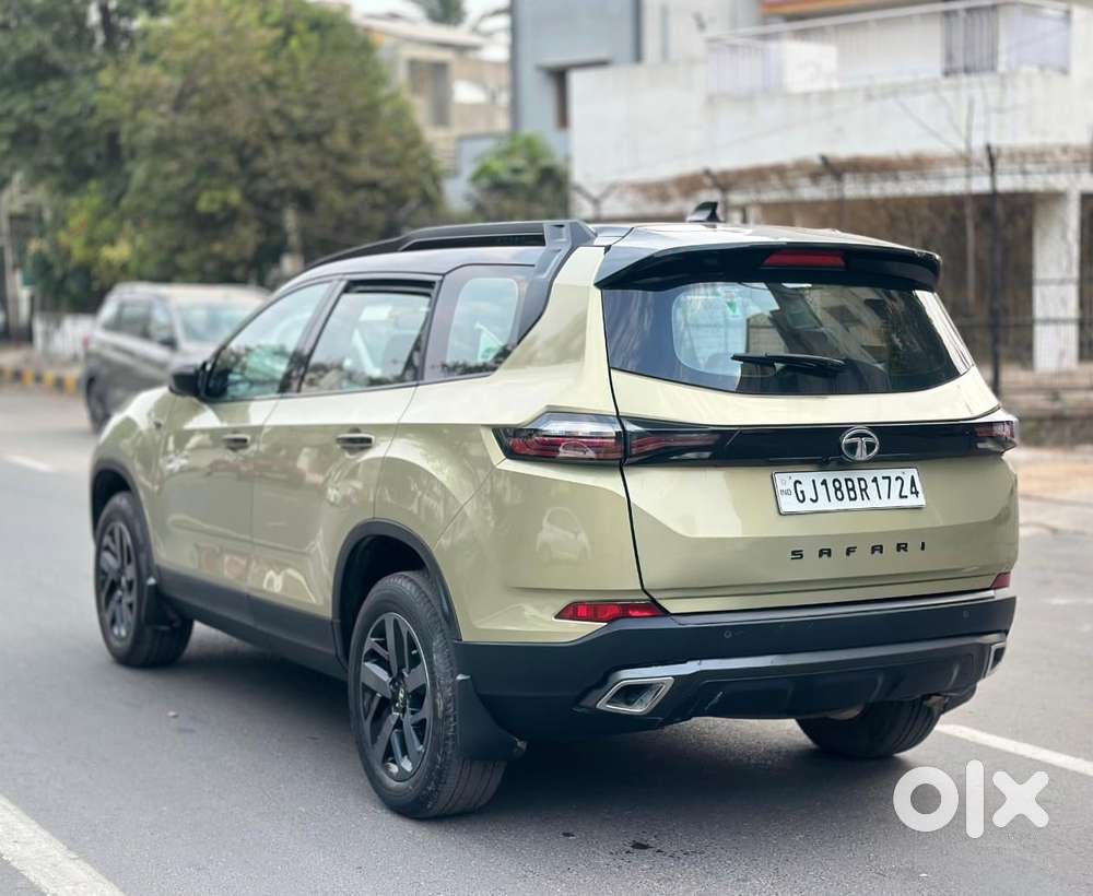 Tata Safari 2.0 Kryotec Xza Plus (o) 6s Red Dark Edition, 2022, Dies..