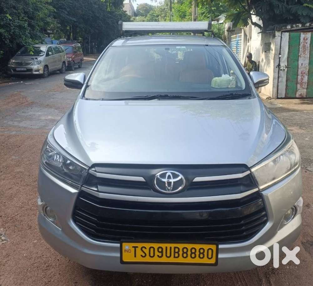Toyota Innova Crysta 2.4 G Mt 8s, 2018, Diesel