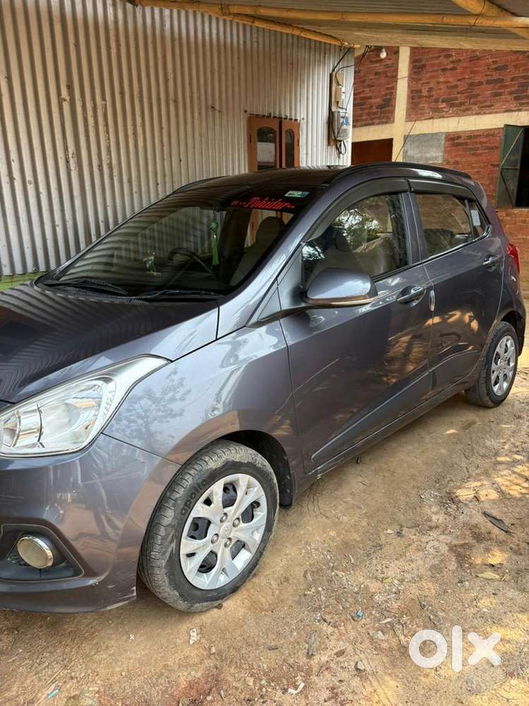 Hyundai Grand I10 2016 Petrol 98900 Km Driven