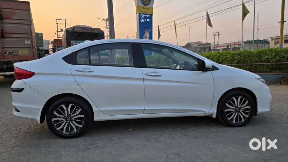Honda City V At Exclusive, 2017, Petrol