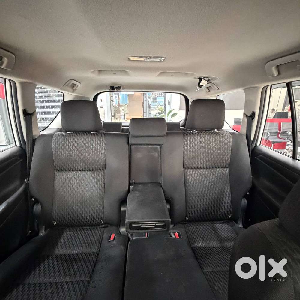 Toyota Innova Crysta [2020-ongoing] 2.4 Gx At 8 Str, 2022, Diesel