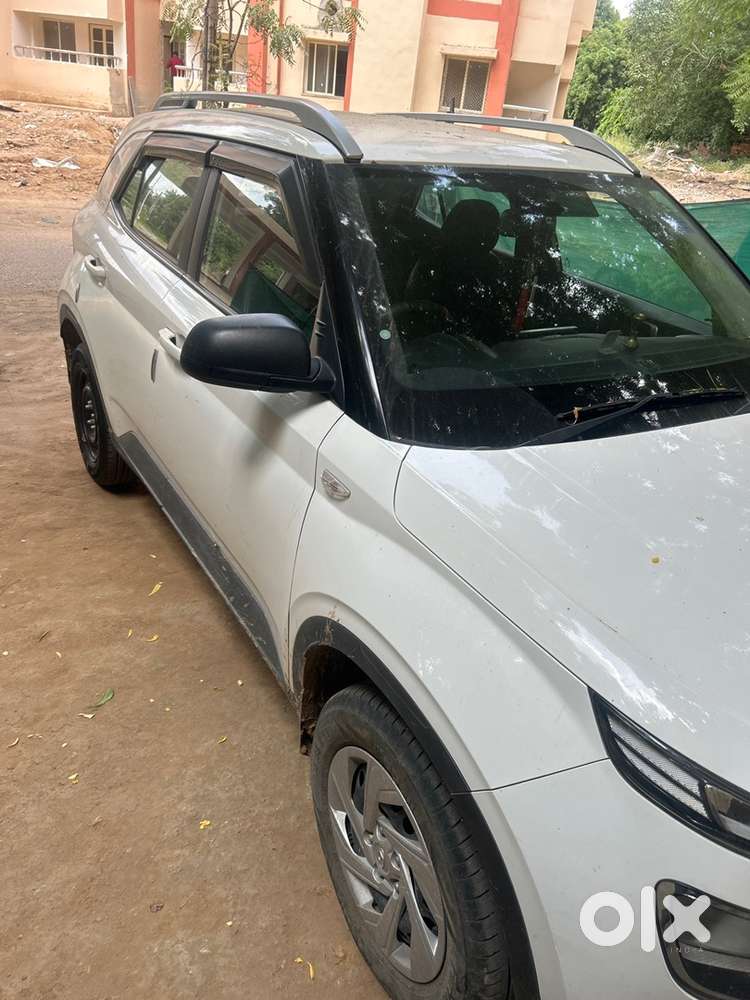 2020 Hyundai Venue Petrol Manual