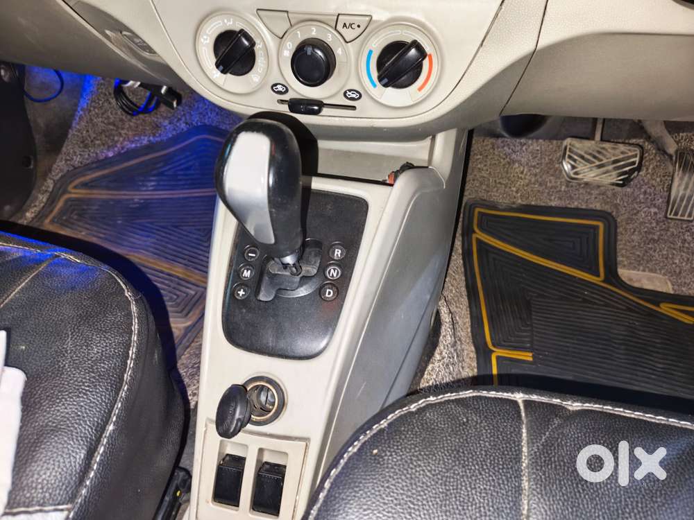 Maruti Suzuki Alto K10 Vxi Amt, 2015, Cng & Hybrids
