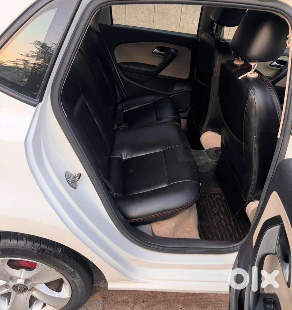 Volkswagen Petrol Manual 2010