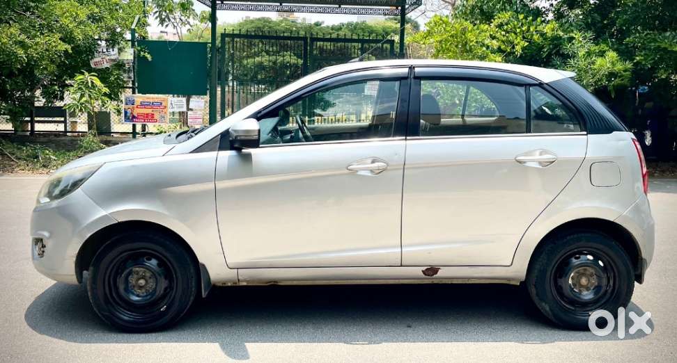 Tata Bolt Revotron Xm, 2015, Petrol