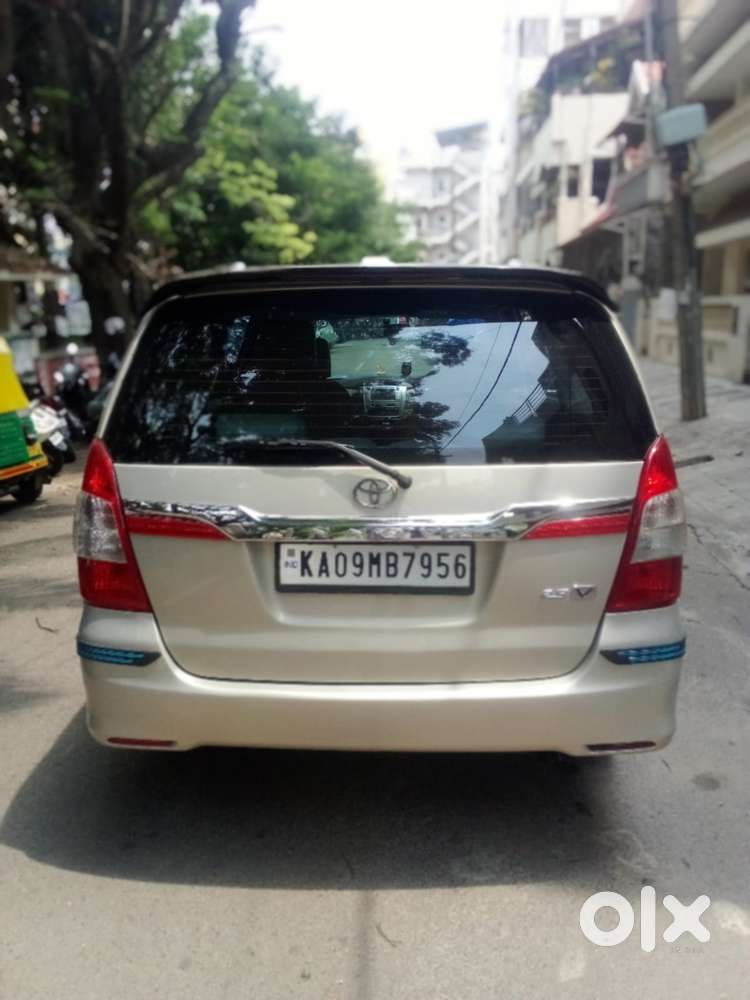 Toyota Innova 2.5 Vx 7 Str Bs-iii, 2015, Diesel