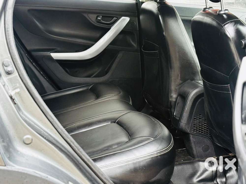 Tata Nexon 1.2 Revotron Xm (s), 2021, Petrol