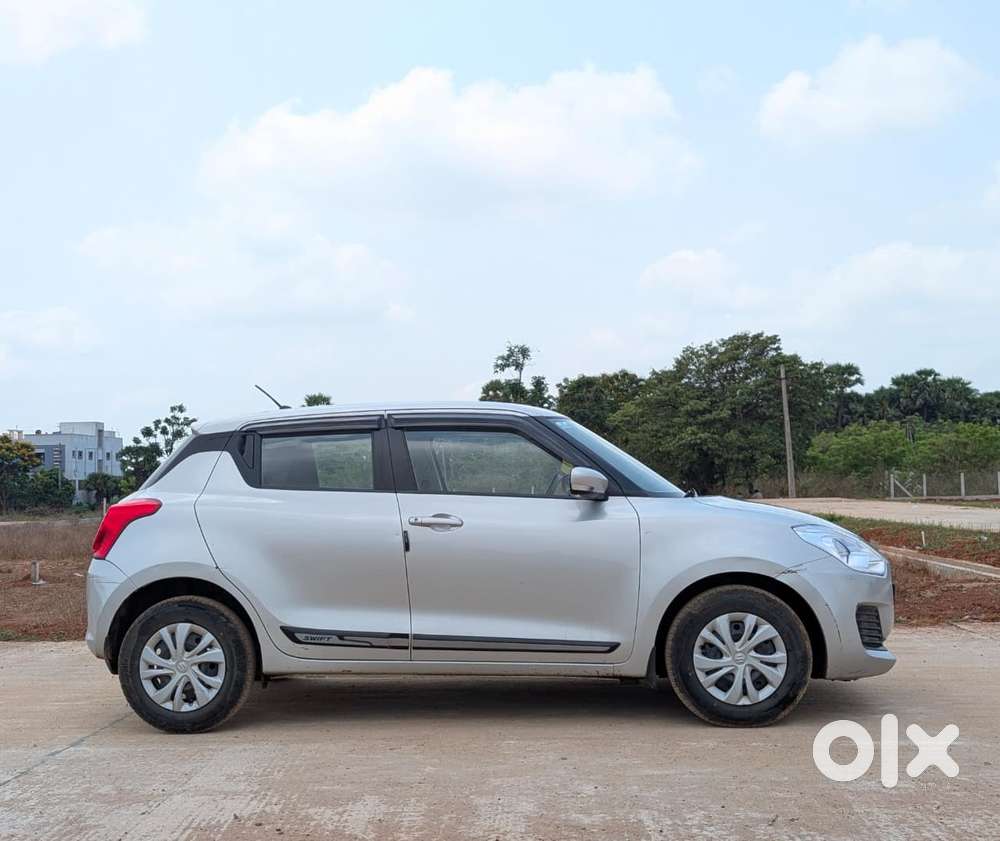 Maruti Suzuki Swift 2018 Vxi, 2019, Petrol