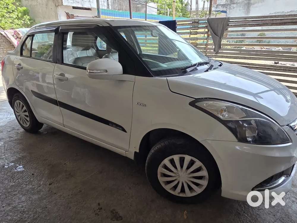 Swift Dezire 2017 Model Top Condition
