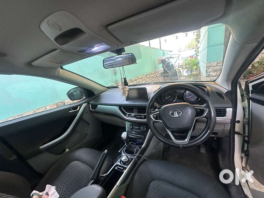 2018 Tata Nexon Petrol