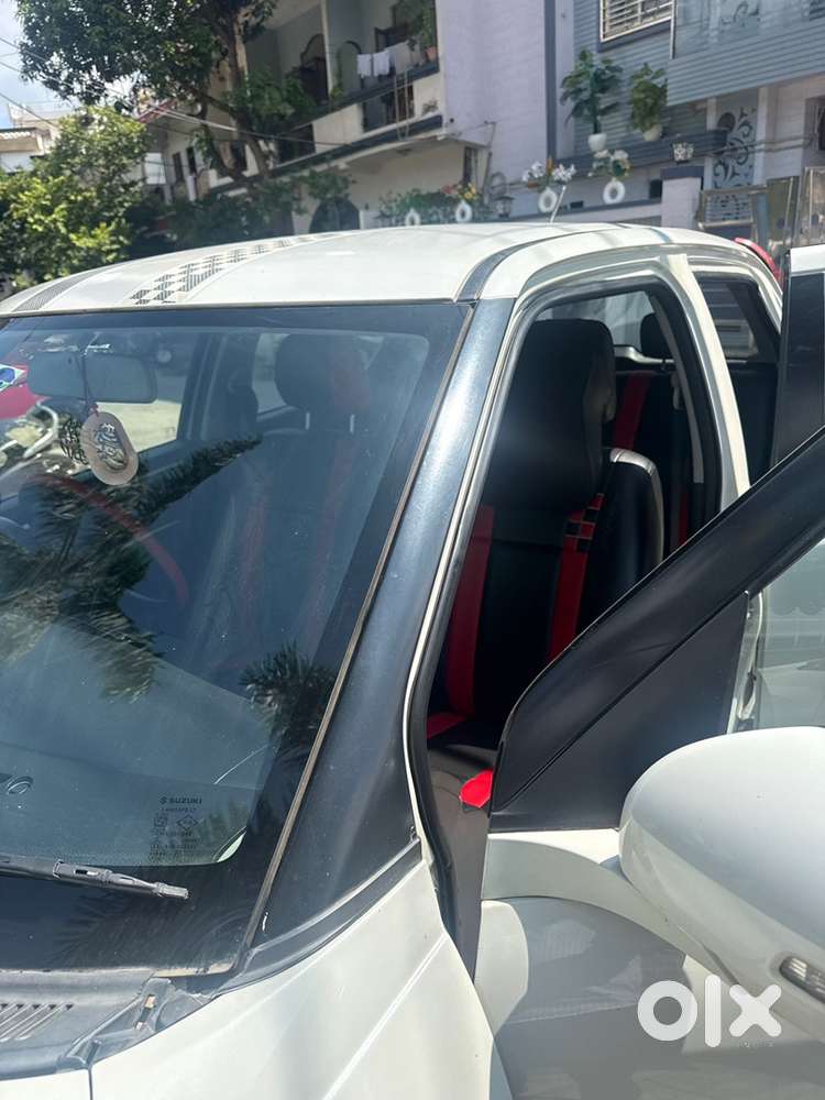 Maruti Suzuki Swift 2015