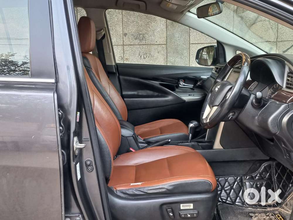 Toyota Innova Crysta 2.8z Automatic, 2019, Diesel