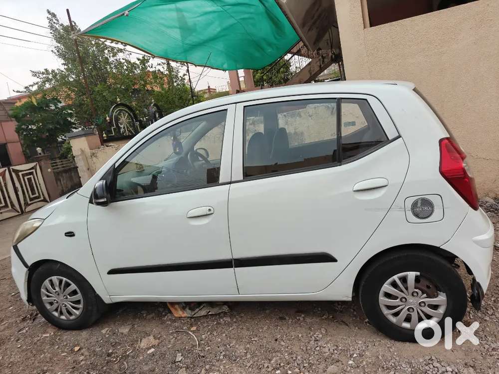 Home Used I10 Magna