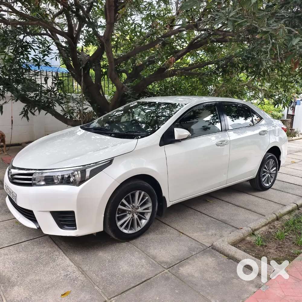 Toyota Corolla Altis 1.4 Manual 2014