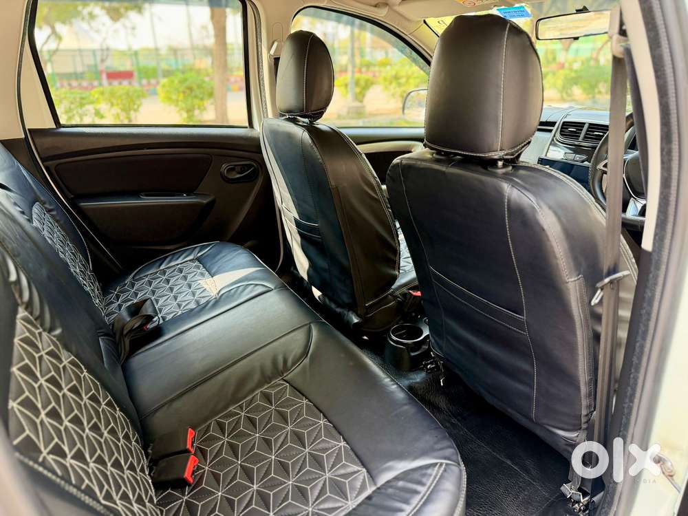 Renault Duster Petrol Rxs Cvt, 2022, Petrol