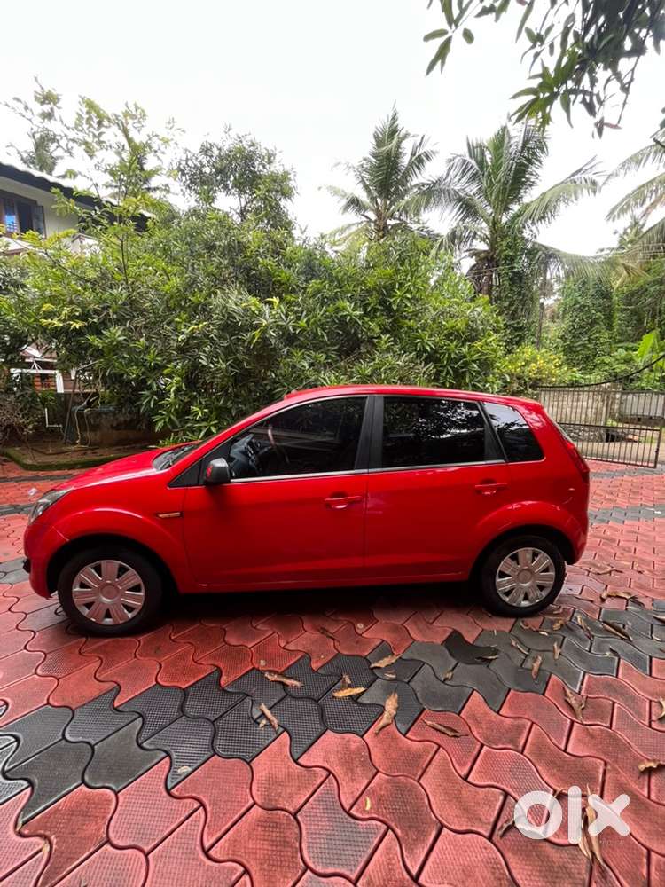 Ford Figo 1.2 Petrol 2011