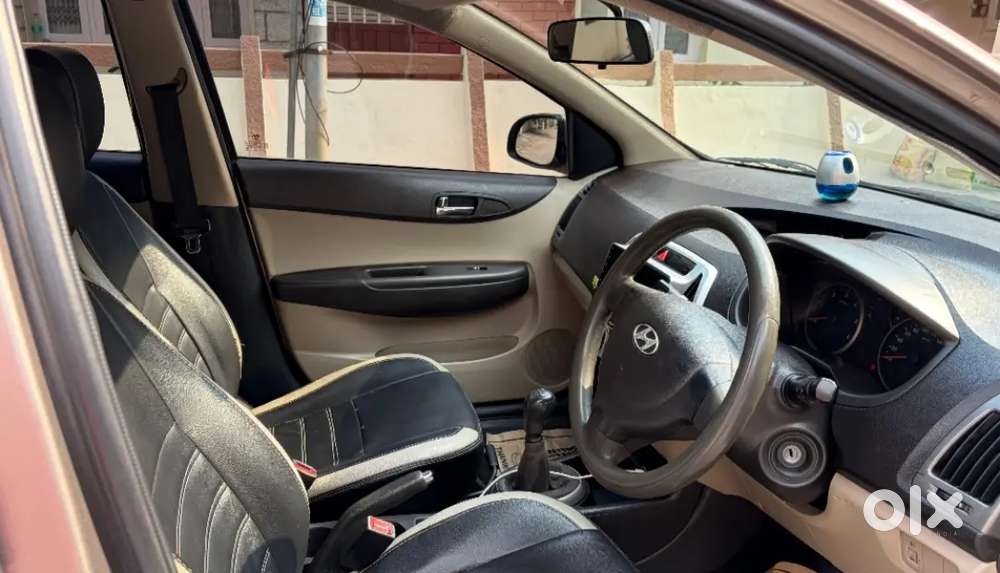 Hyundai New I20 2012 Diesel 120000 Km