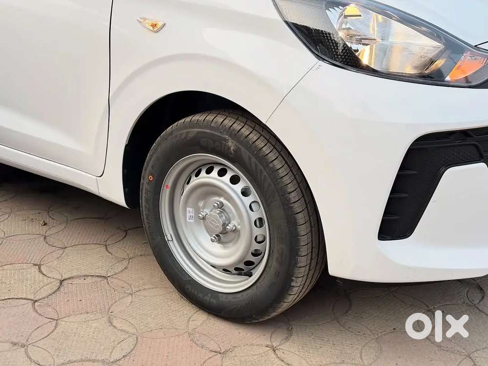 Hyundai Aura Prime Cng 2026
