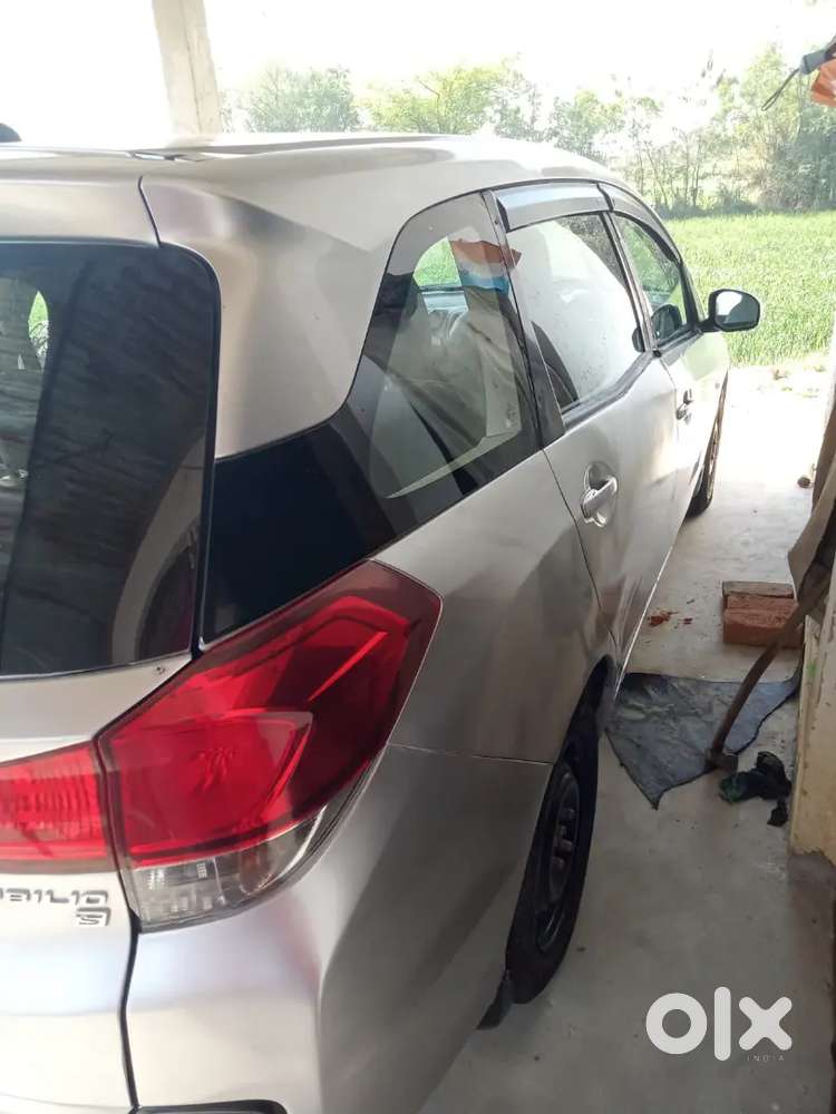 Honda Mobilio 2015