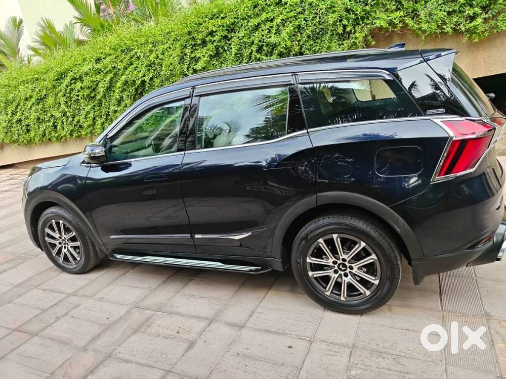Mahindra Xuv700 2.0 Ax 7 Petrol At Luxury Pack Str, 2024, Petrol