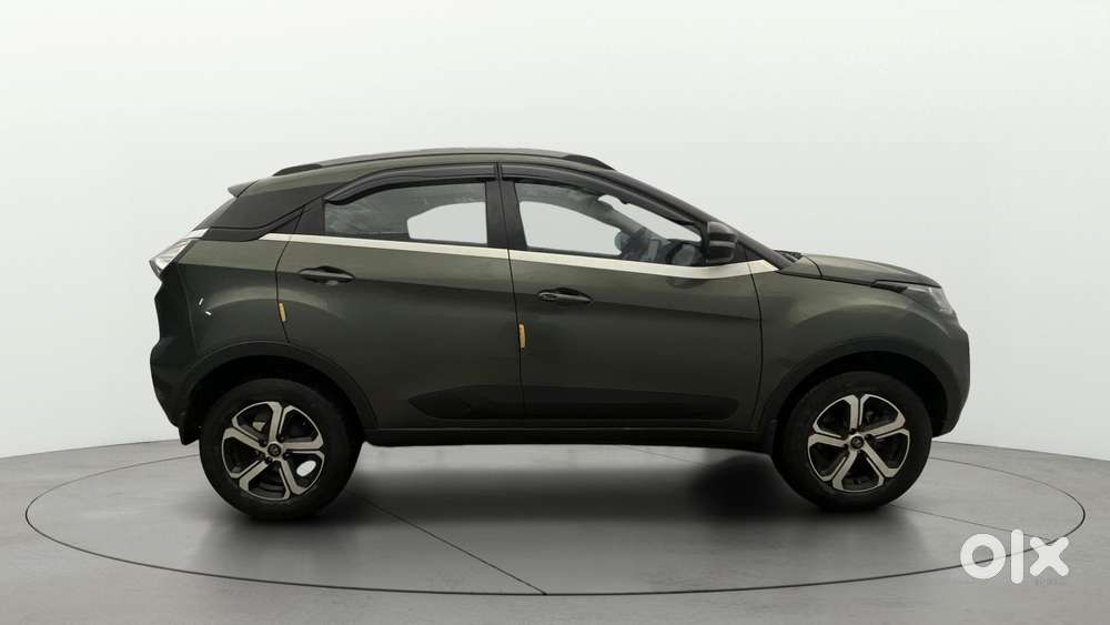 Tata Nexon 1.2 Revotron Xza Plus, 2022, Petrol