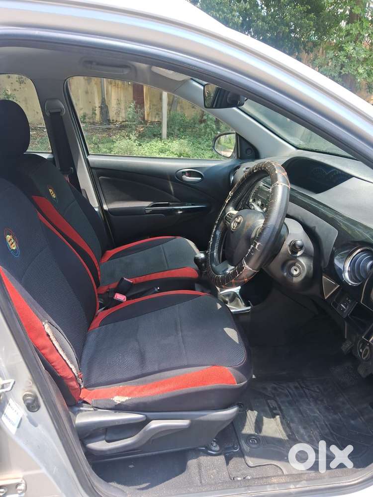 Toyota Etios Cross 1.5l V, 2015, Petrol