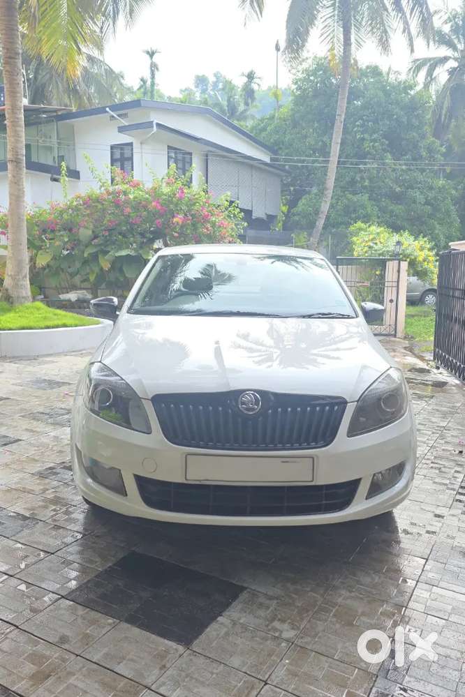 Skoda Rapid 2016 Petrol 97000 Km Driven
