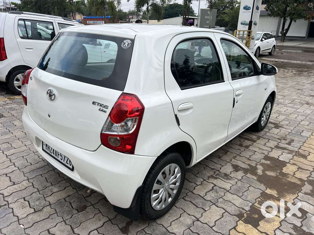 Toyota Etios Liva 1.2 G, 2016, Petrol