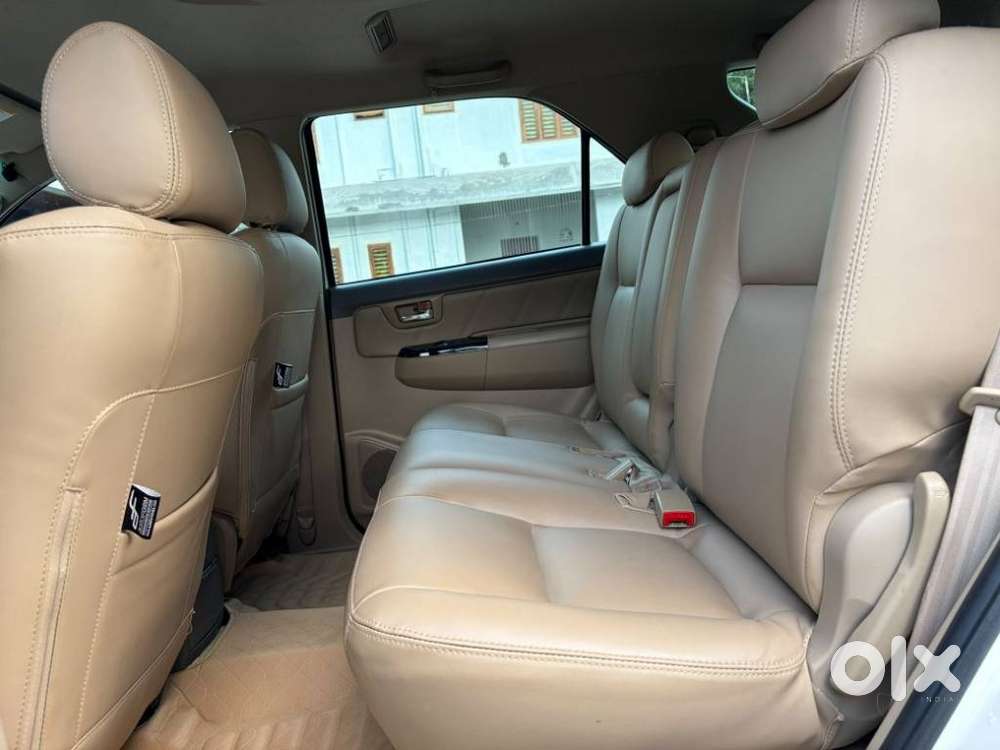 Toyota Fortuner [ ] 3.0 4x4 Mt, 2012, Diesel