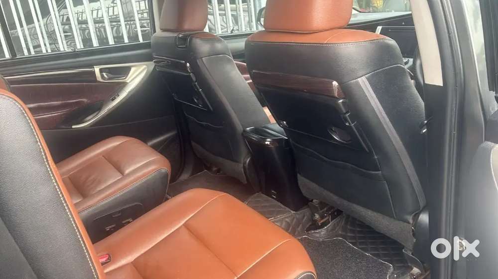 Toyota Innova Crysta 2019 Diesel 10200 Km Driven