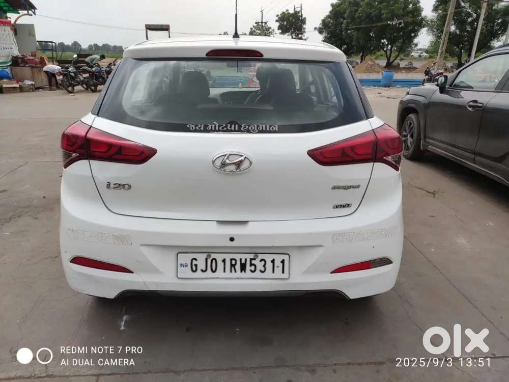 Doctor Owner Hyundai I20 2017 Petrol Well Maintained.