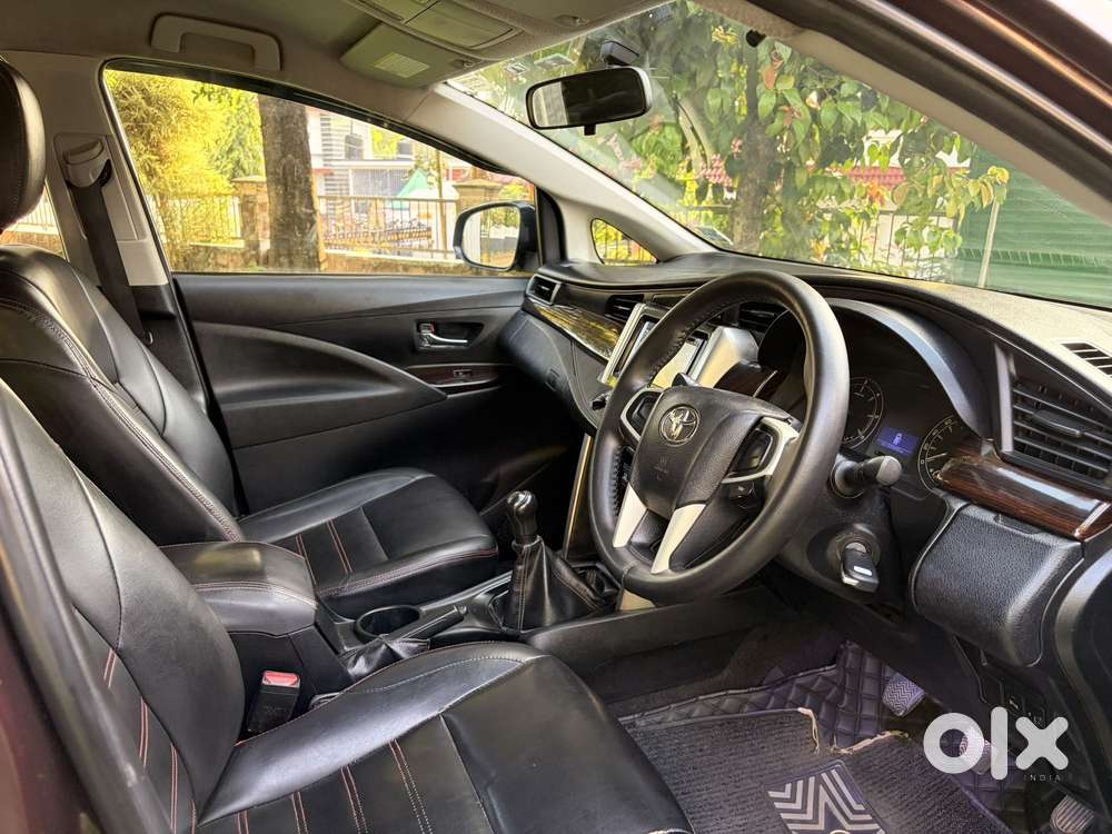 Toyota Innova Crysta 2.4 Gx Mt, 2016, Diesel