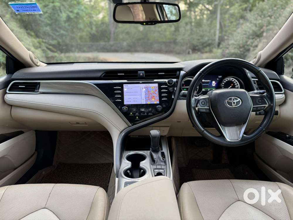 Toyota Camry Hybrid, 2021, Petrol