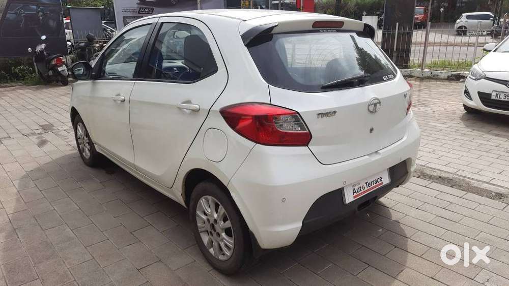 Tata Tiago Xz Opt, 2016, Petrol